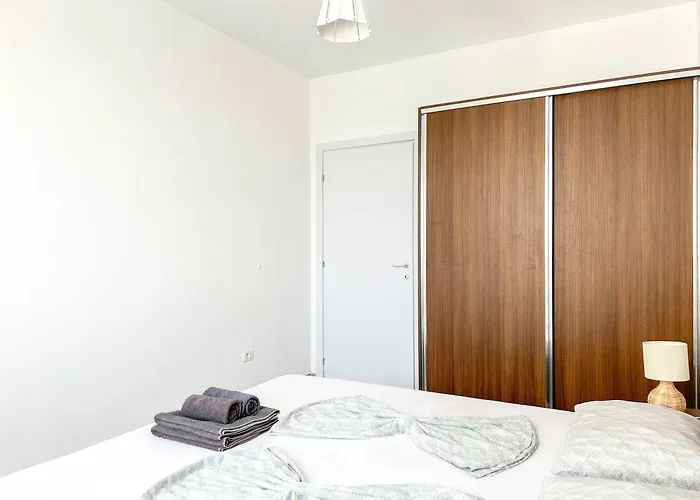Appartement The Melting Horizon Golem (Tirana)